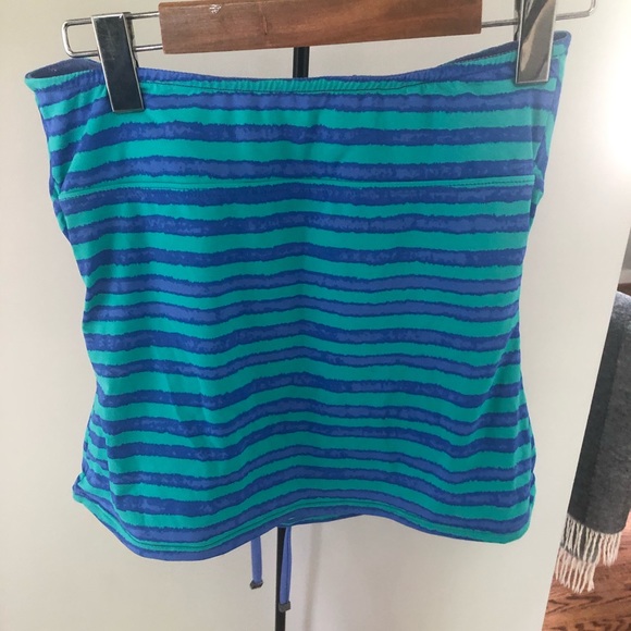 Oakley tankini - Picture 2 of 3